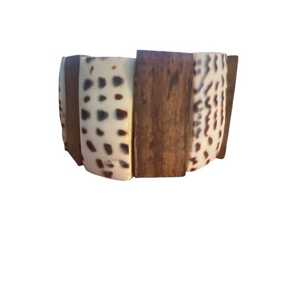 Speckled Conus Coconut Wood Shell Panel Stretch Bracelet 1.25" Wide Vacation Adj - Picture 1 of 4